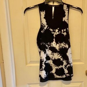 Kensie Sleeveless Blouse Top
